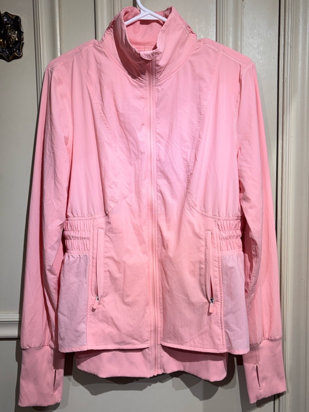 Lululemon Sights Seen Windbreaker Jacket